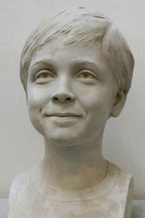 Skulptur mit dem Titel "Portrait enfant" von Laurent Mc, Original-Kunstwerk, Ton
