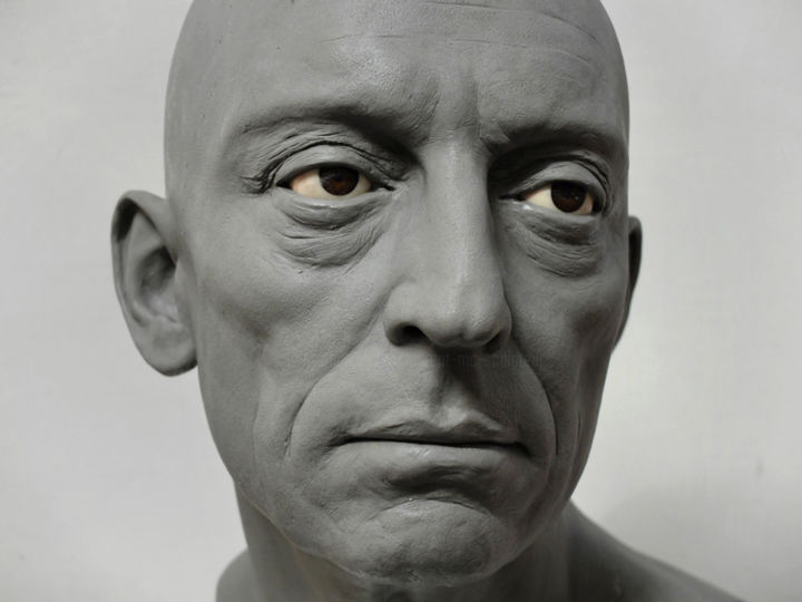Sculpture titled "Portrait 4 détail e…" by Laurent Mc, Original Artwork, Mixed Media