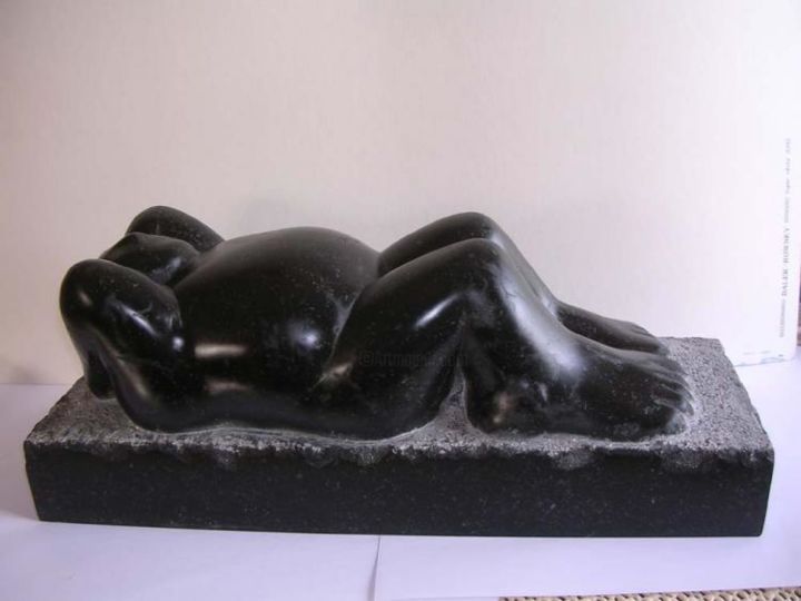 Скульптура под названием "thinking about it" - Lee Boyd, Подлинное произведение искусства