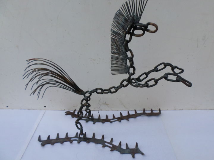Sculpture intitulée "cheval en chaîne" par François Lenormand, Œuvre d'art originale, Métaux