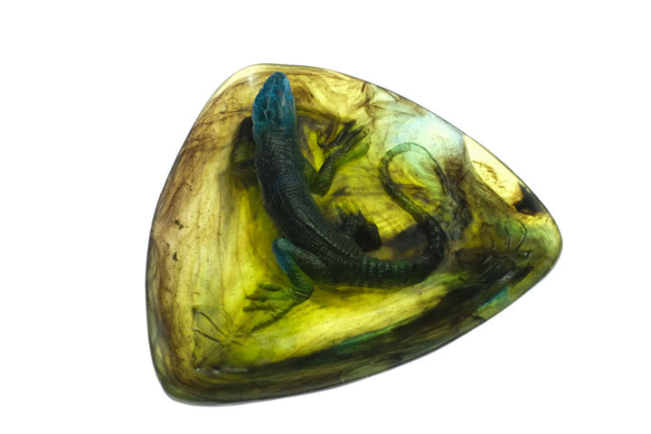 Sculptuur getiteld "Vide Poche Lizard -…" door Leonard Radu Chioveanu, Origineel Kunstwerk, Glas