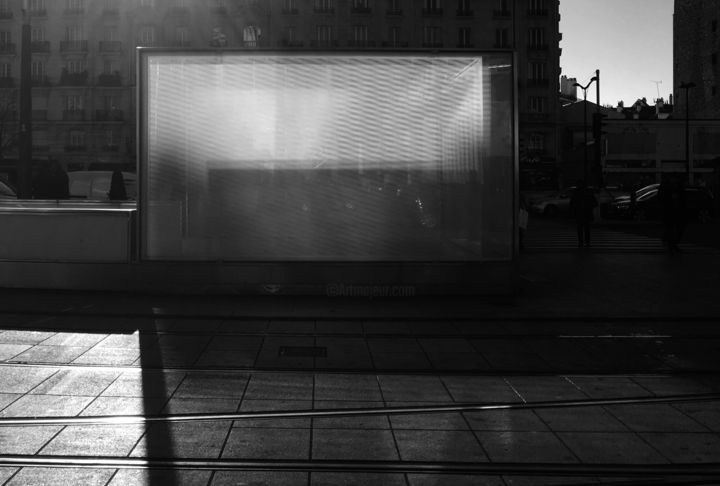 Photographie intitulée "shadow light paris…" par Leonard Rachita Photographie, Œuvre d'art originale