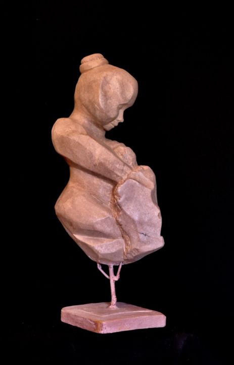 Sculpture titled "MATERNITE" by Maryvonne Lepinoy (MARLEN), Original Artwork, Stone