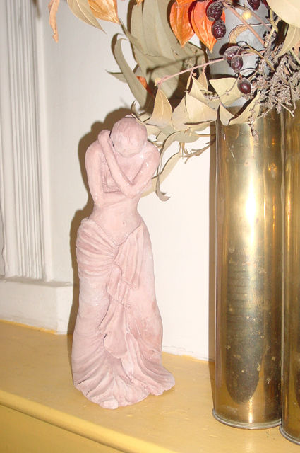 Sculptuur getiteld "Tristesse" door Maryvonne Lepinoy (MARLEN), Origineel Kunstwerk, Terra cotta