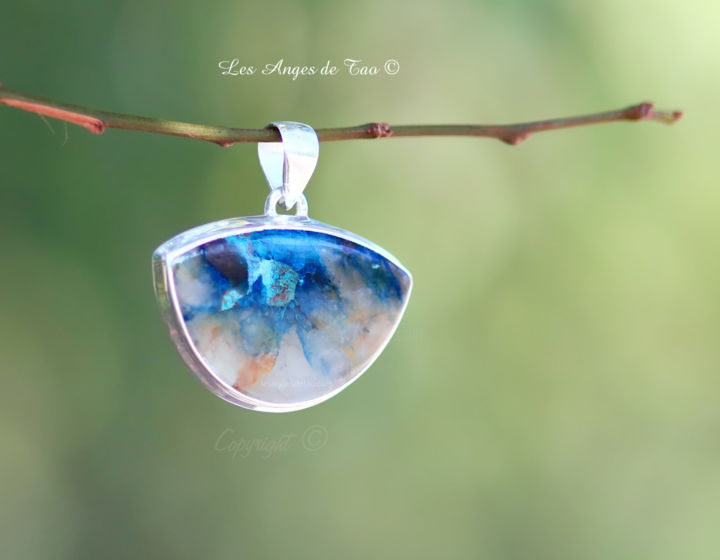 Design titled "Rare Quantum Quattr…" by L'Atelier Des Anges De Taó, Original Art, Jewelry