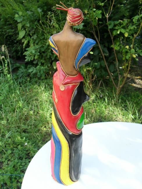 Sculpture intitulée "CREOLE" par Vesselina, Œuvre d'art originale, Terre cuite