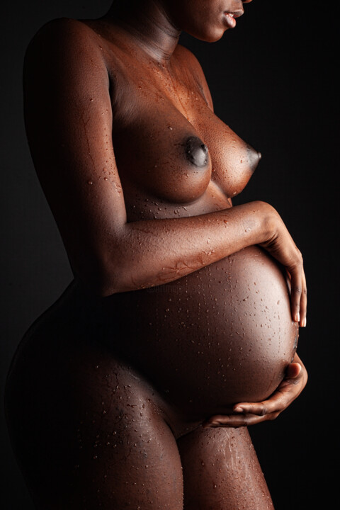 Photography titled "Pregnant" by L'Individu, Original Artwork, Digital Photography