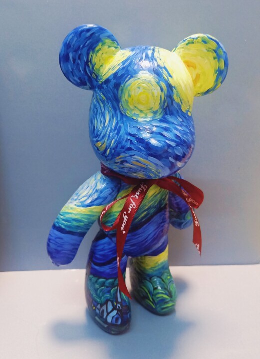 Sculpture intitulée "星月夜暴力熊" par Lingng, Œuvre d'art originale, Résine