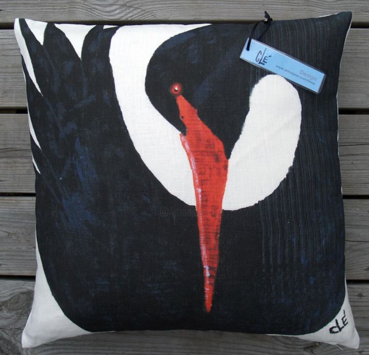 Arte tessile intitolato "Pillow no 2_Black b…" da Carina Linné, Opera d'arte originale, Altro