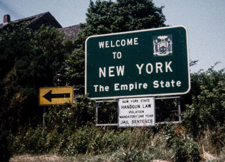 Photographie intitulée "welcome-to-new-york…" par Lisa Powers, Photographic Artist, Œuvre d'art originale