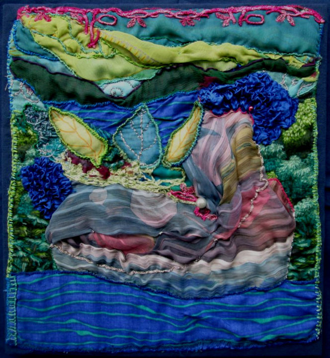 Textilkunst mit dem Titel "Au fil de l'eau" von Lise Golomb, Original-Kunstwerk, Patchwork Auf Keilrahmen aus Holz montiert