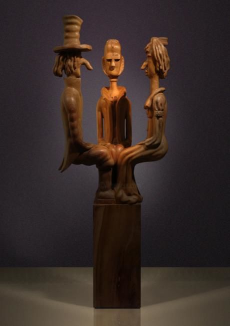 Skulptur mit dem Titel "wedding" von Liuwei, Original-Kunstwerk, Holz