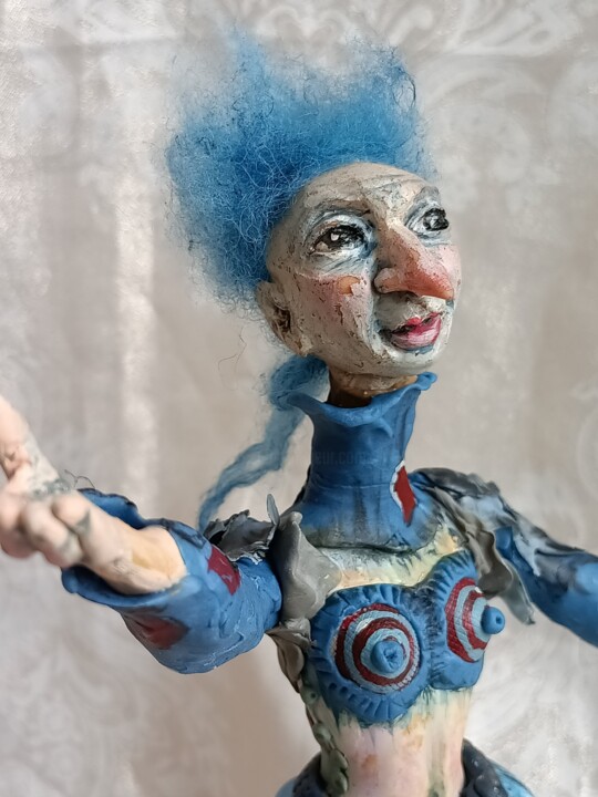 Sculpture titled "ISABEL" by Livia Canzi, Original Artwork, Polymer clay