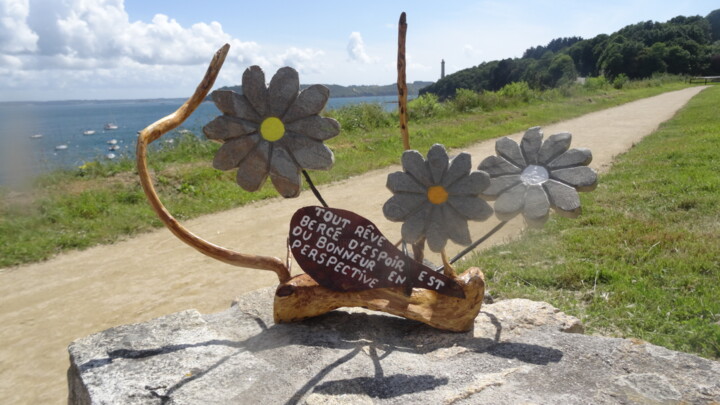 Sculpture intitulée "citation sur écorce…" par Loic Carmes, Œuvre d'art originale