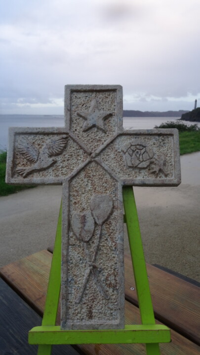 Rzeźba zatytułowany „croix” autorstwa Loic Carmes, Oryginalna praca, Kamień
