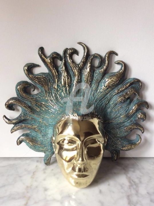 Sculpture intitulée "Máscara de Bronze" par Regina Avellar, Œuvre d'art originale