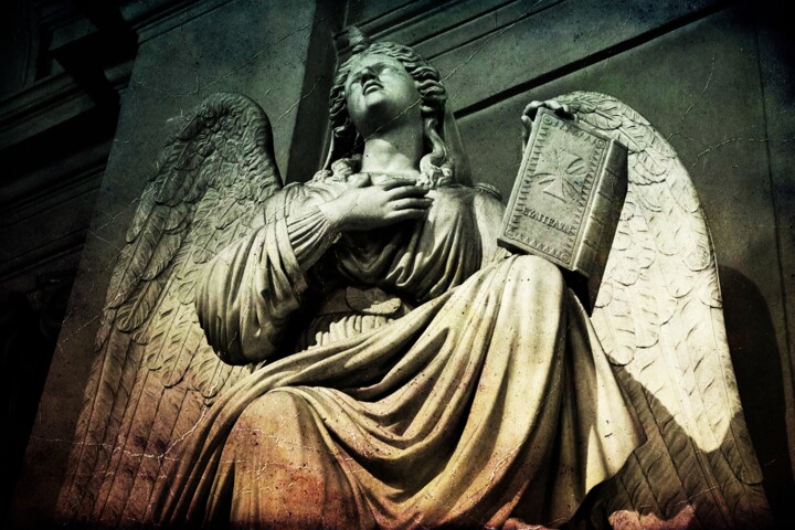 Fotografia intitulada "vecchio angelo" por Lorenzo Corti, Obras de arte originais, Fotografia digital