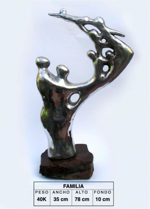 Sculpture titled "Familia" by Lorenzo Velozo (Esculturas), Original Artwork