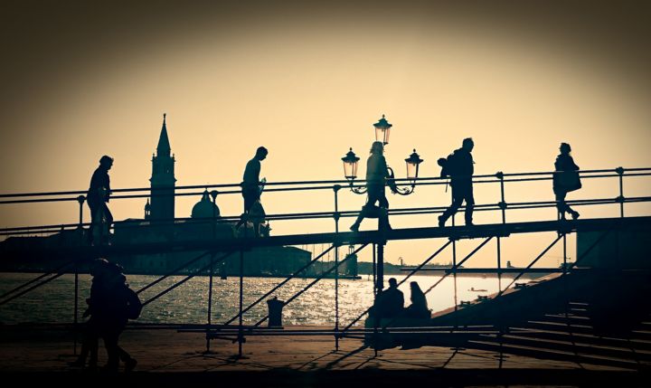 Fotografia intitolato "Venice backlight" da Loreta Teodorova, Opera d'arte originale, Fotografia digitale