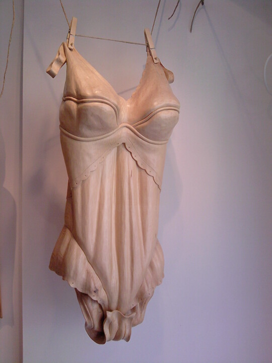 Γλυπτική με τίτλο "Woman body in wood" από Loris Marazzi, Αυθεντικά έργα τέχνης, Ξύλο