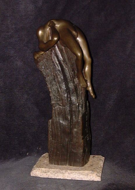 Sculpture intitulée "chute de reins" par Lorus, Œuvre d'art originale, Bronze