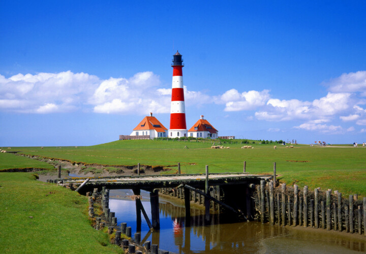 Fotografie mit dem Titel "Leuchtturm Westerhe…" von Lothar Reupert, Original-Kunstwerk, Analog Fotografie