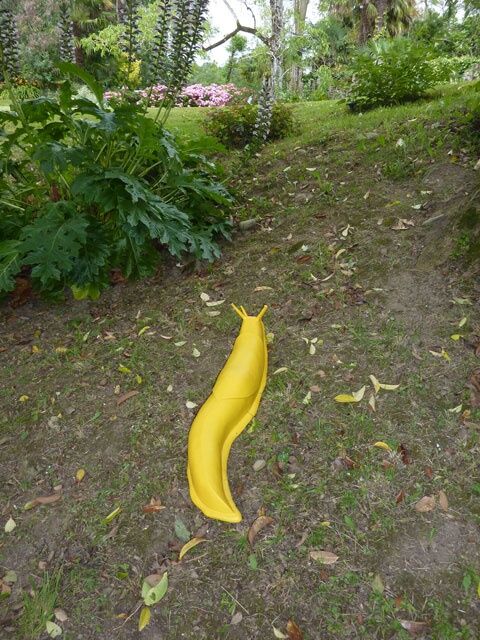 Sculpture intitulée "La limace vagabonde" par Lou Perdu, Œuvre d'art originale, Plastique