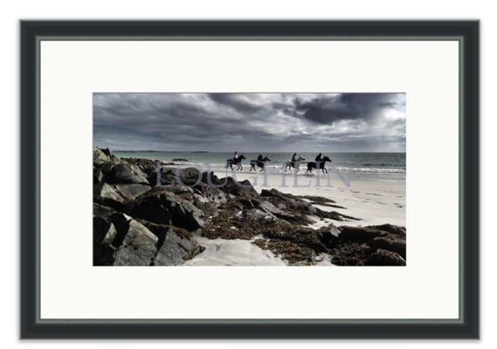 Fotografia intitulada "Beach Ride" por Loughlin Photography, Obras de arte originais