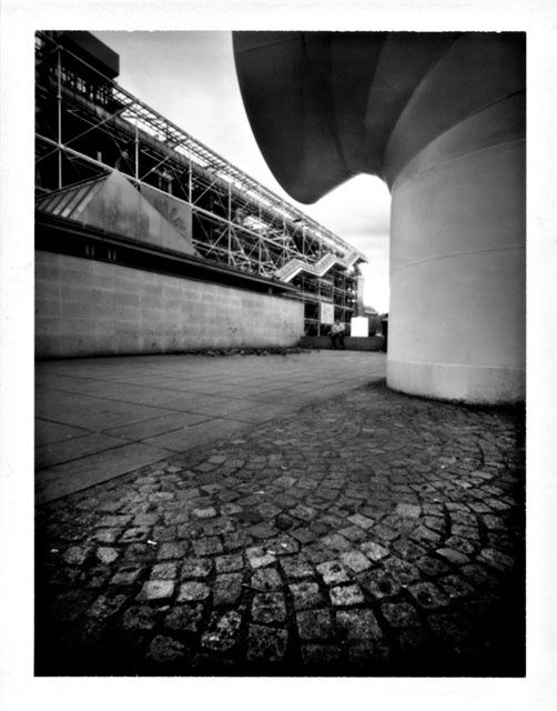Photography titled "beaubourg #01" by Luca Baldassari, Original Artwork