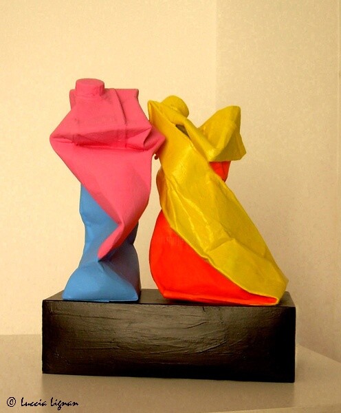 Rzeźba zatytułowany „WOMEN TALKING  -…” autorstwa Luccia Lignan, Oryginalna praca, Drewno