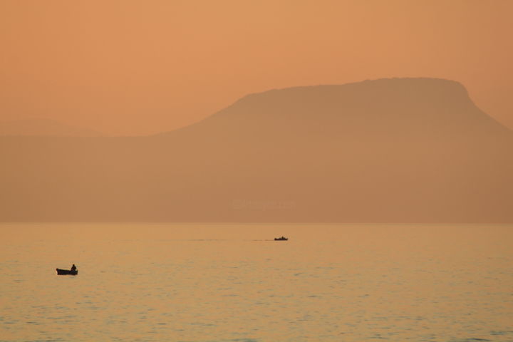 Photographie intitulée "Twilight" par Filip Emanuel Tecuta, Œuvre d'art originale, Photographie numérique