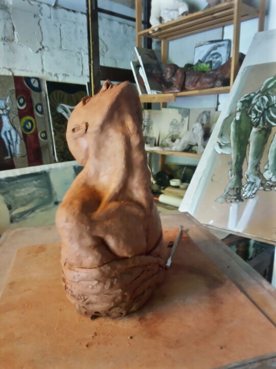 Sculpture titled "Into" by Lucie Burdy, Original Artwork, Clay