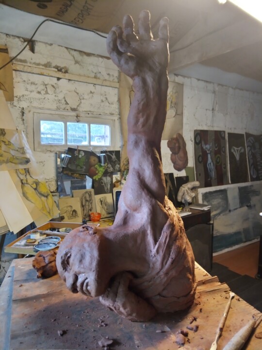Sculpture titled "Into 2" by Lucie Burdy, Original Artwork, Clay