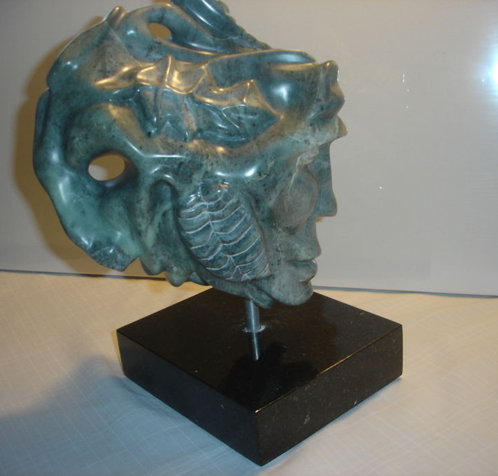 Sculpture titled "chasseur-guerrier" by Lucie Nadeau, Original Artwork, Stone
