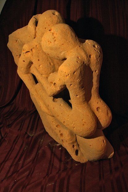 Sculpture titled "Amor Aquatico" by Lugajim, Original Artwork, Stone