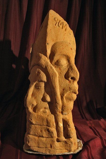 Sculpture titled "90 Miles" by Lugajim, Original Artwork, Stone