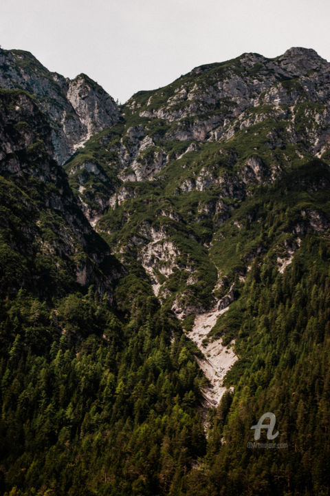 Photography titled "Green Mountain Side" by Luigi Veggetti, Original Artwork, Digital Photography