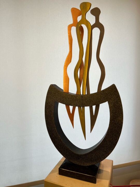 Sculpture titled "Trindade" by Luiz Queimadela, Original Artwork, Stainless Steel