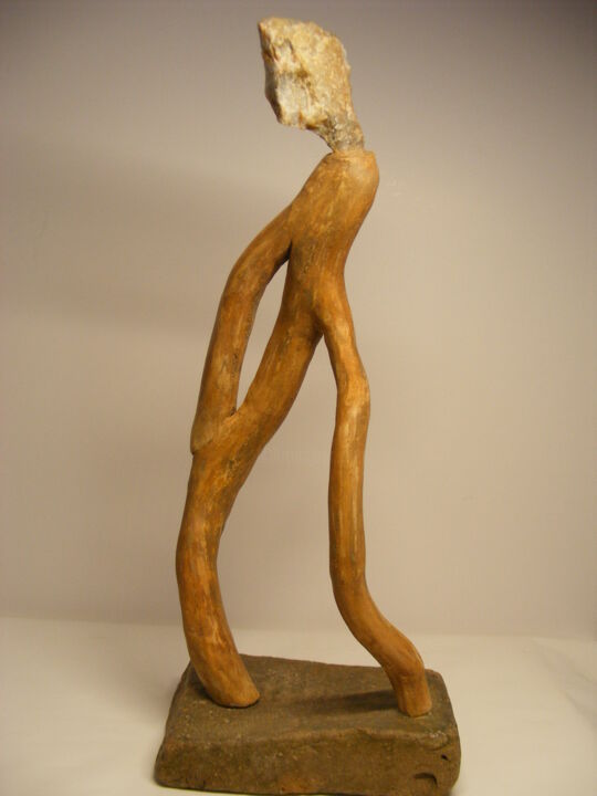 Sculpture titled "penn kaled 3" by Madame Bout-De-Bois, Original Artwork, Wood