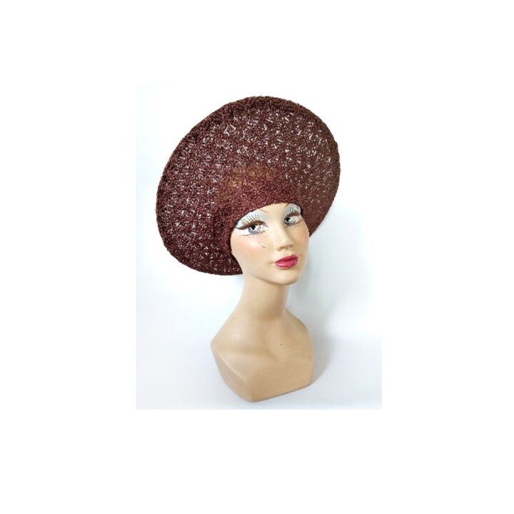 Design intitulée "Chapeau femme minim…" par Mademoiselle 3bis, Œuvre d'art originale, Accessoires