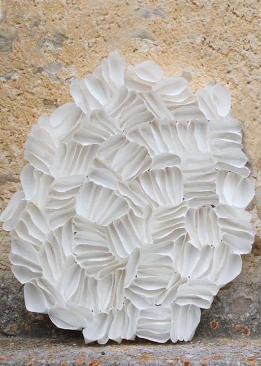 Sculpture intitulée "aube" par Anja Madsen Pernot, Œuvre d'art originale, Papier