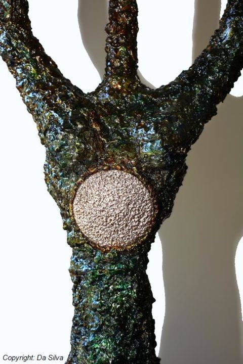 Sculpture intitulée "la belle aux colomb…" par Manuel Dasilva, Œuvre d'art originale, Métaux