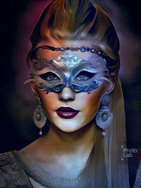 Photographie intitulée "La femme masquée" par Florence Castelli  Flofloyd, Œuvre d'art originale