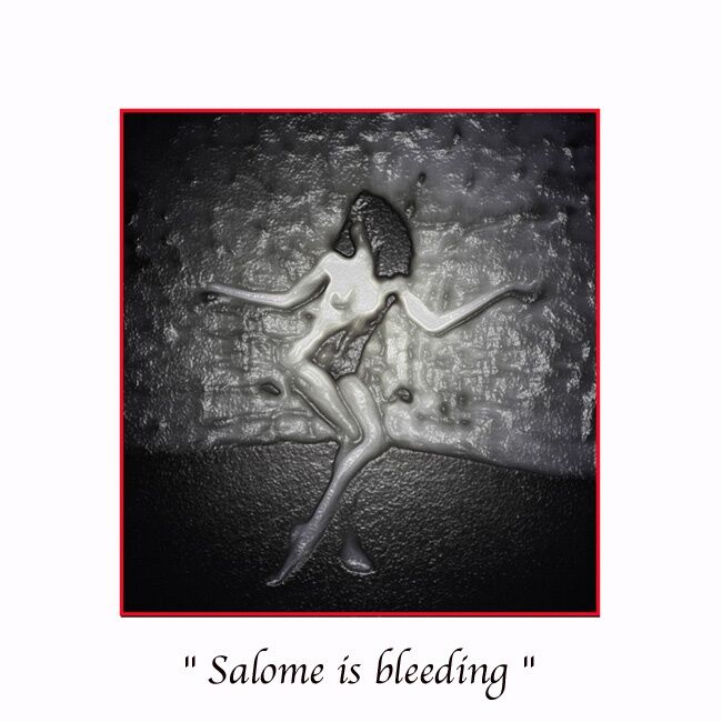 Photography titled "Salome is bleeding" by Marc Acquaviva, Original Artwork