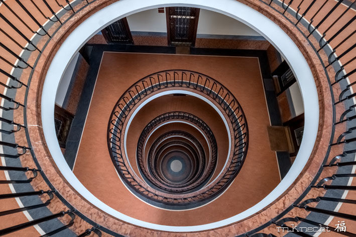 Photography titled "escalier en spiral" by Marc Knecht Photographe, Original Artwork, Non Manipulated Photography