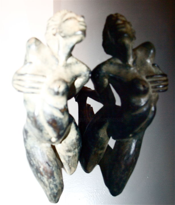 Sculpture titled "revelation (bronze)" by Marc De Lassus Saint-Geniès, Original Artwork