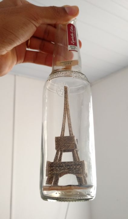 Artcraft titled "Torre Eiffel" by Marcelo Arts, Original Artwork
