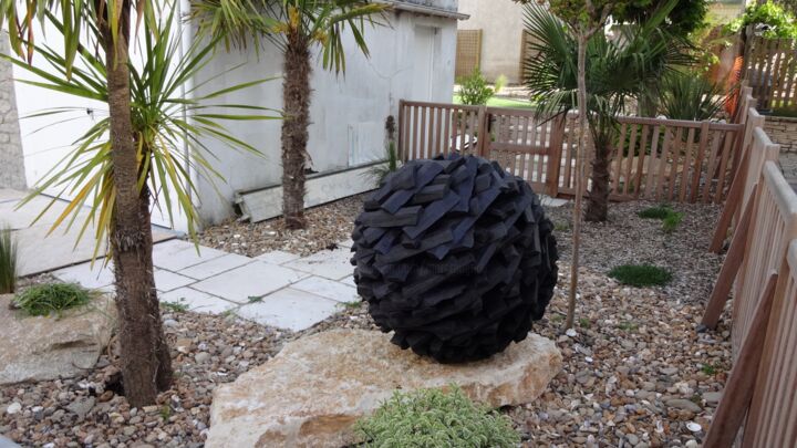 Sculpture intitulée "BLACK PEARL" par Marc Mugnier, Œuvre d'art originale, Bois