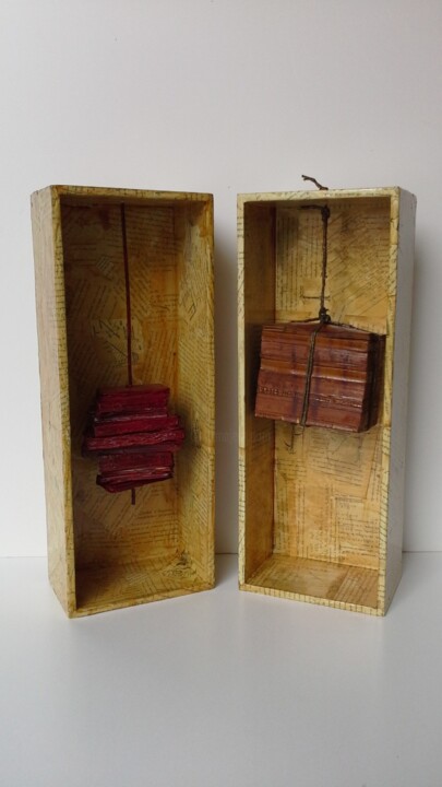 Γλυπτική με τίτλο "Pendulum book" από Marco Belladelli, Αυθεντικά έργα τέχνης, Σπρέι βαφής