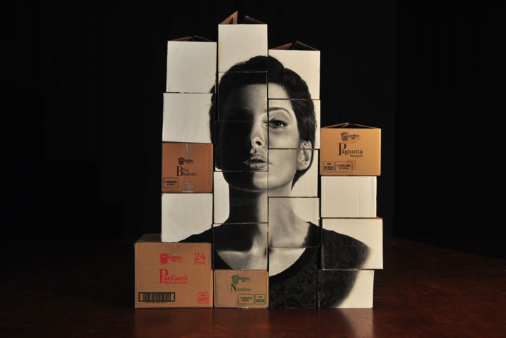 제목이 "FRAGILE"인 미술작품 Marco Corridoni로, 원작, 사람과 몸